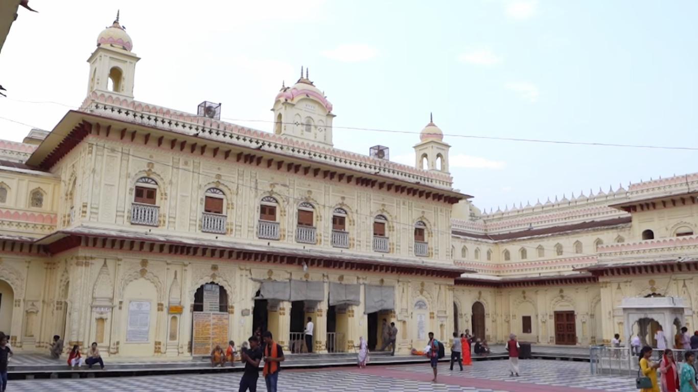 Hanuman Garhi Ayodhya